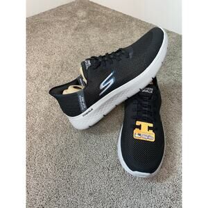 New Skechers Men Slip-In Go Walk Men's Sneakers, Black Size 9.5